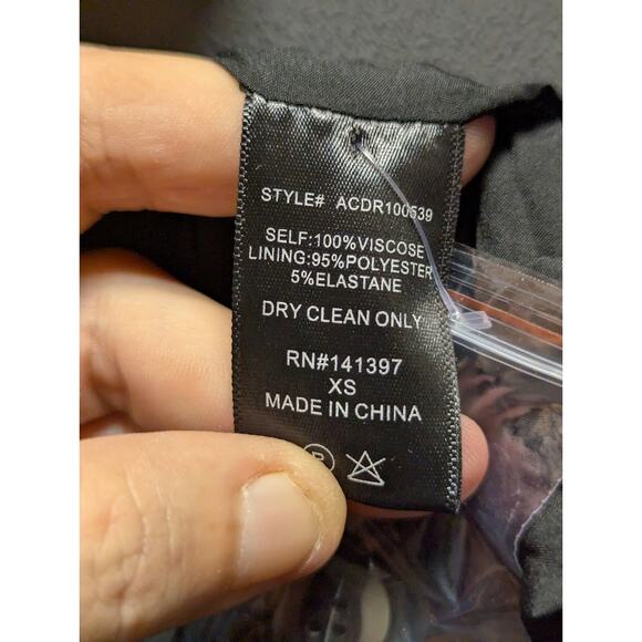 Bonjour Midi Dress ASTR The Label XS Peasant Elastic Back Panel button front - Picture 4 of 10